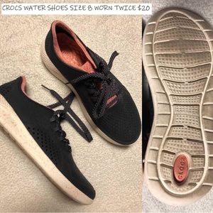 Crocs Water Shoes 8